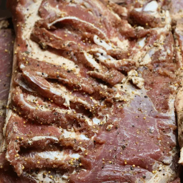 poitrine lard demi sel crue