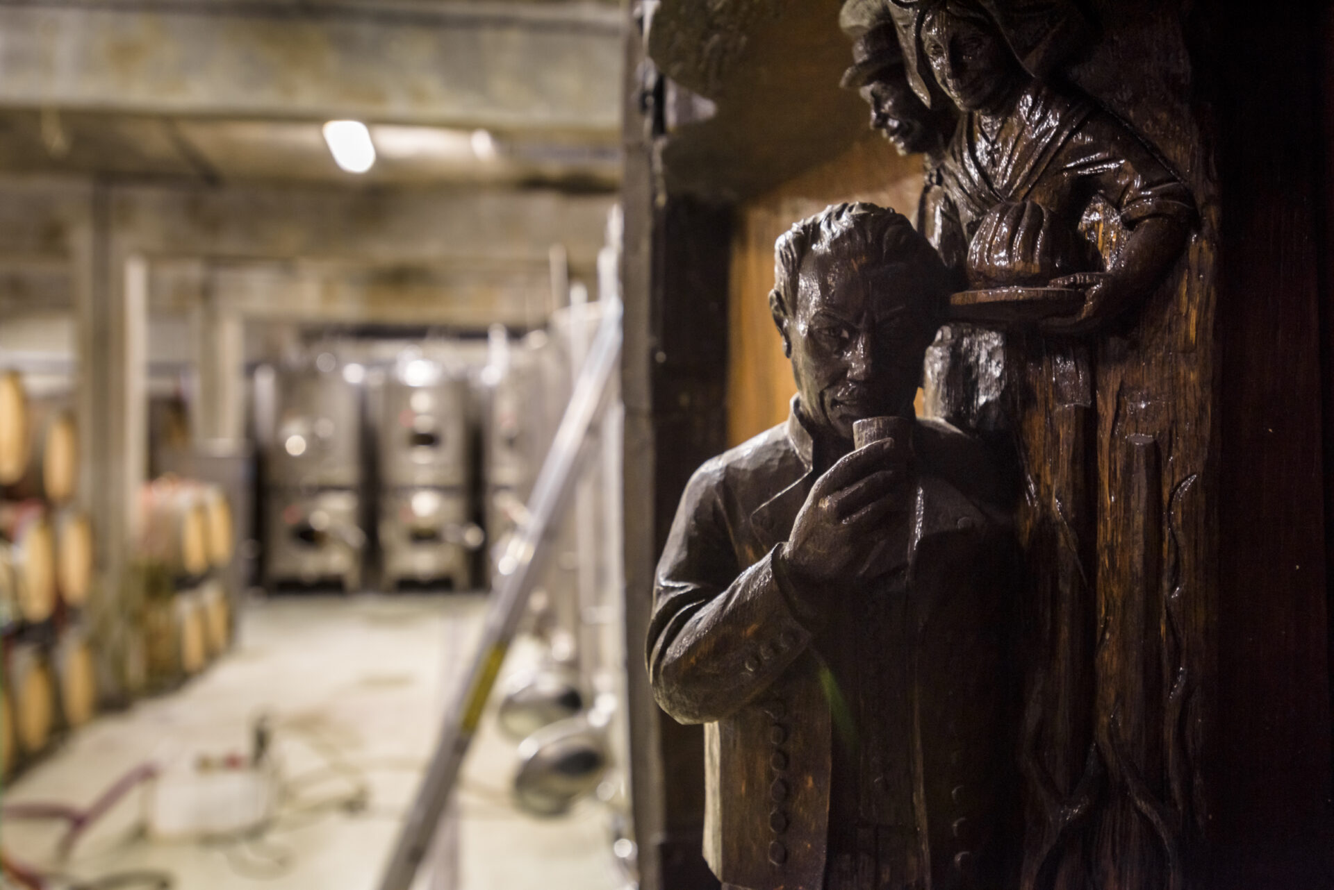 tête d'un foudre de rouge d'alsace domaine fritz schmitt à ottrott