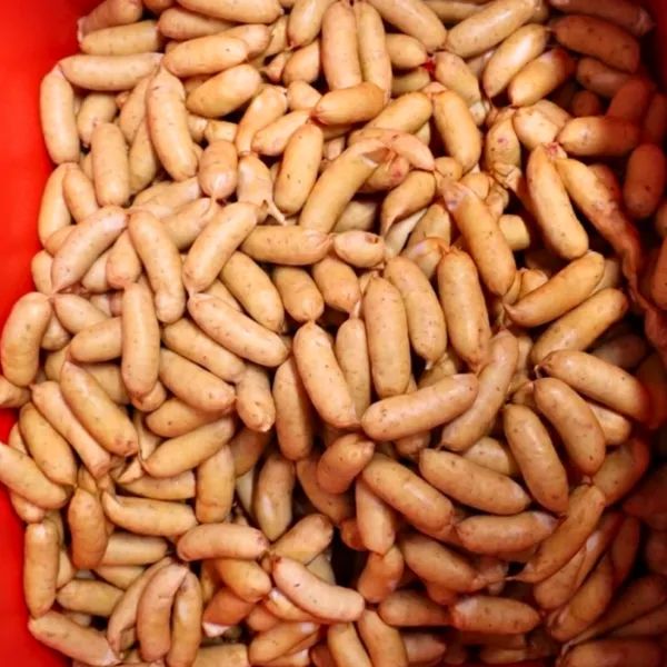 bac de saucisses au cumin