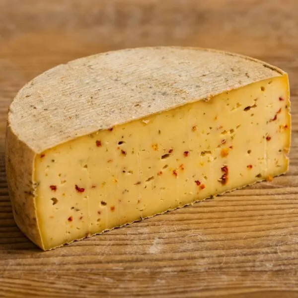 demi tomme au tomate et romarin