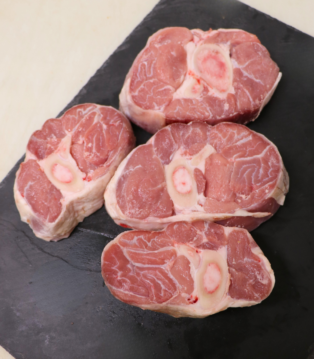 4 jarrets de veau vus de dessus